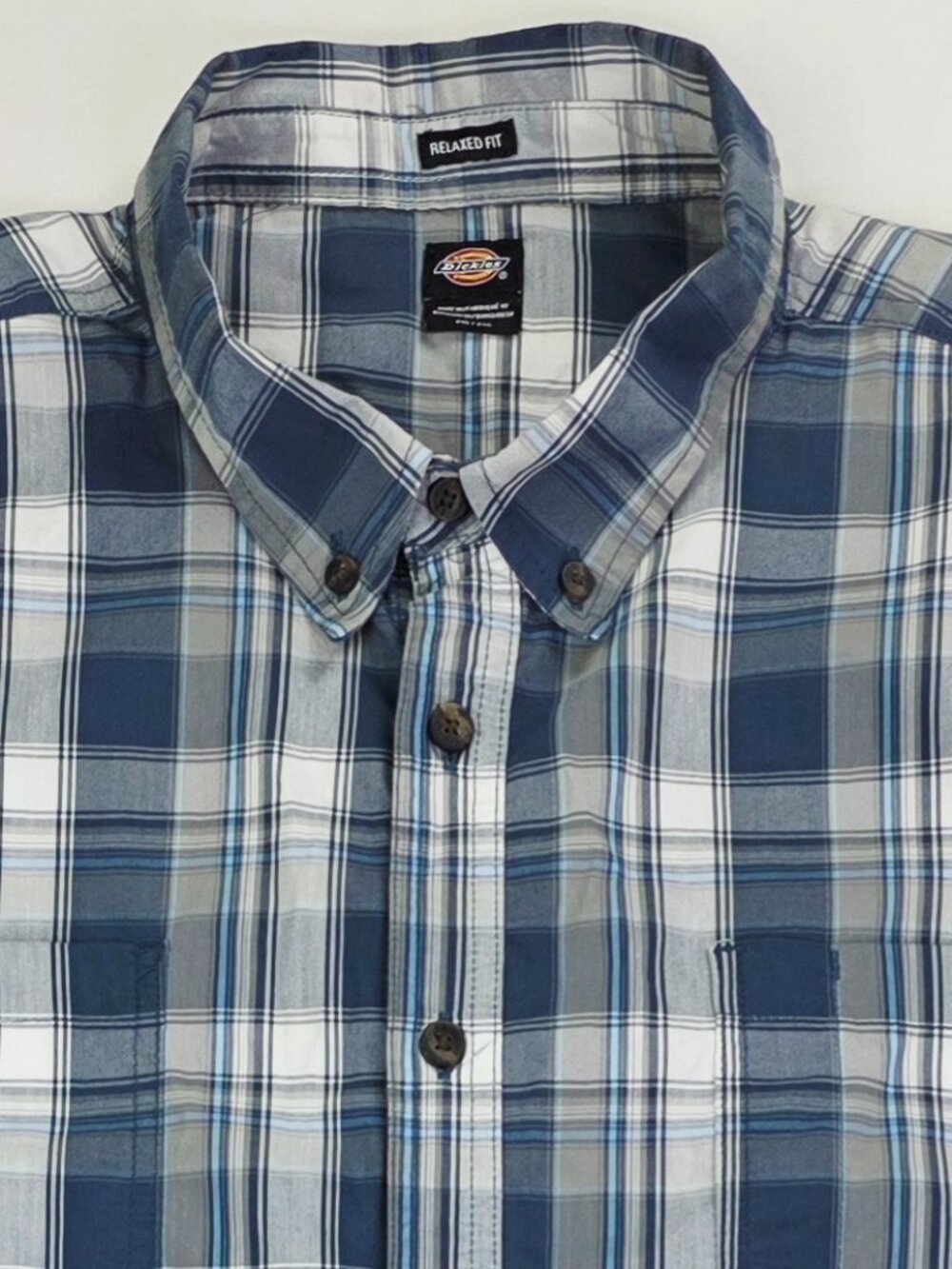 Dickies Relaxed Fit Blue Gray White Plaid Mens Size 2XL Short Sleeve Logo Shirt